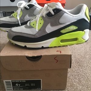 Nike Air Max 90, neon/white/grey kids 4.5 W6